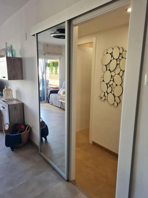 Ferienwohnung Apartamento Mediterraneo Tranquilo Y Familiar Valencia Exterior foto